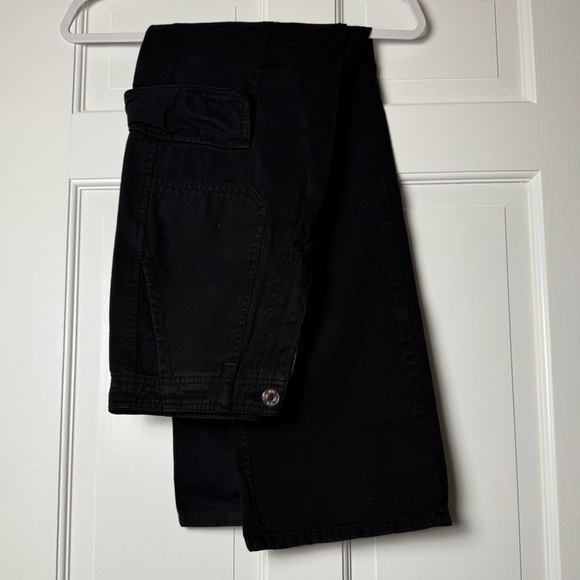 Zara Women’s Dark Black Straight Jeans - Picture 2 of 3